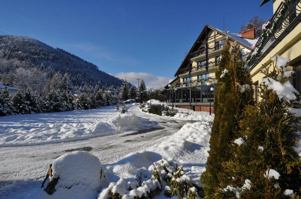 Hotel Zimnik Luksus Natury Spa & Wellness Ostre Exterior photo